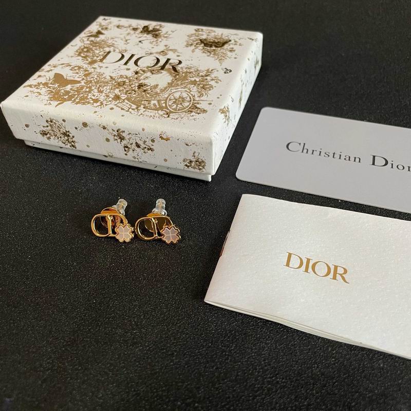 Dior Earring 04yxs75